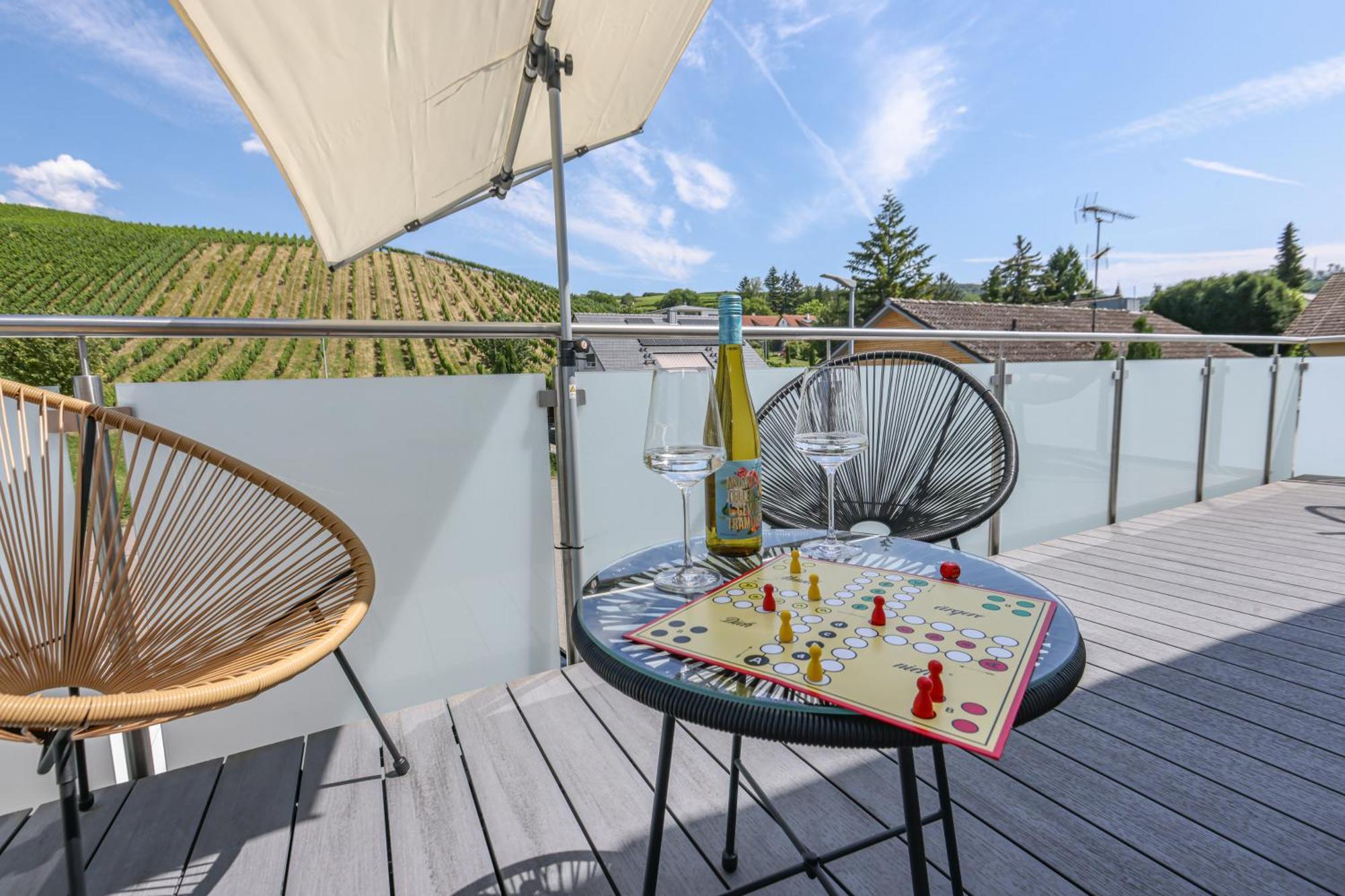 Penthouse-Wohnung I 100 Qm I Blick Auf Die Weinreben I Nespresso I Emma Matratzen Auggen Exterior photo